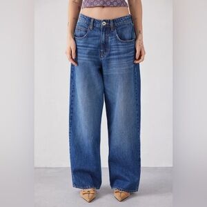 BDG Jaya Baggy Low Rise Jean